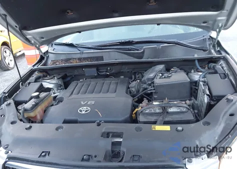 2006 Toyota Rav4 Limited from USA, damaged, VIN JTMBK31V266008945